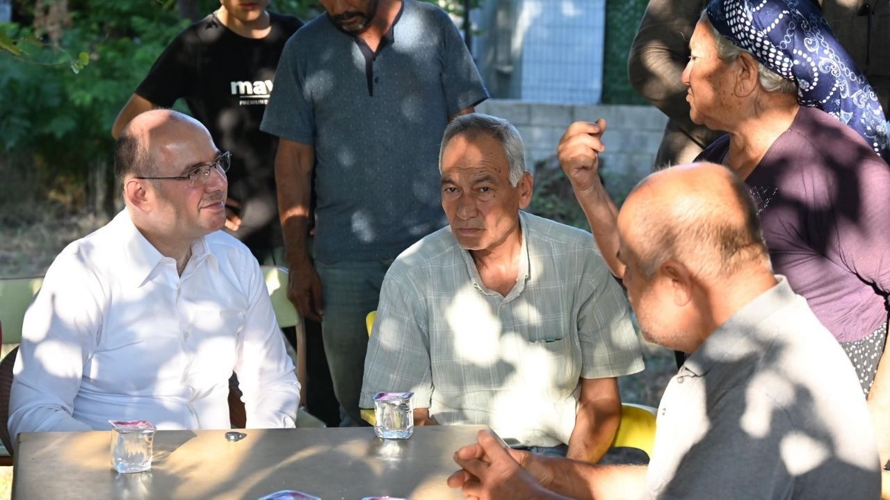 Vali Serdengeçti Düziçi Beldelerinde İhtiyaçları Dinledi (2)