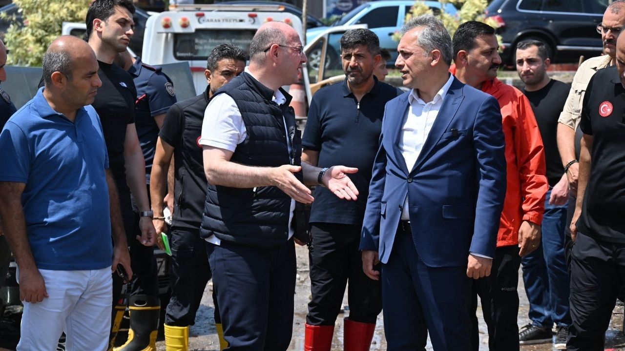 Vali Serdengeçti’den Yağıştan Etkilenen Bölgelerde Saha İncelemesi