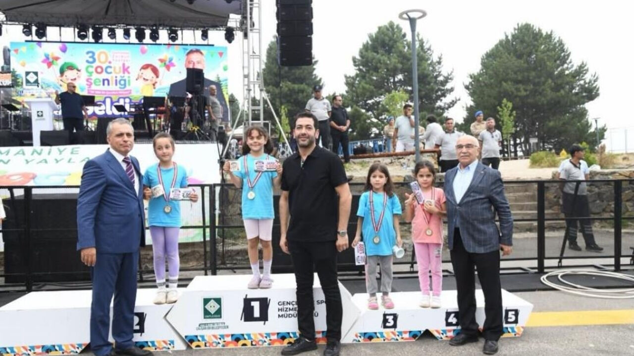 30. Geleneksel Zorkun Yaylası Çocuk Şenliği Elif Buse Doğan Konseriyle Sona Erdi (1)