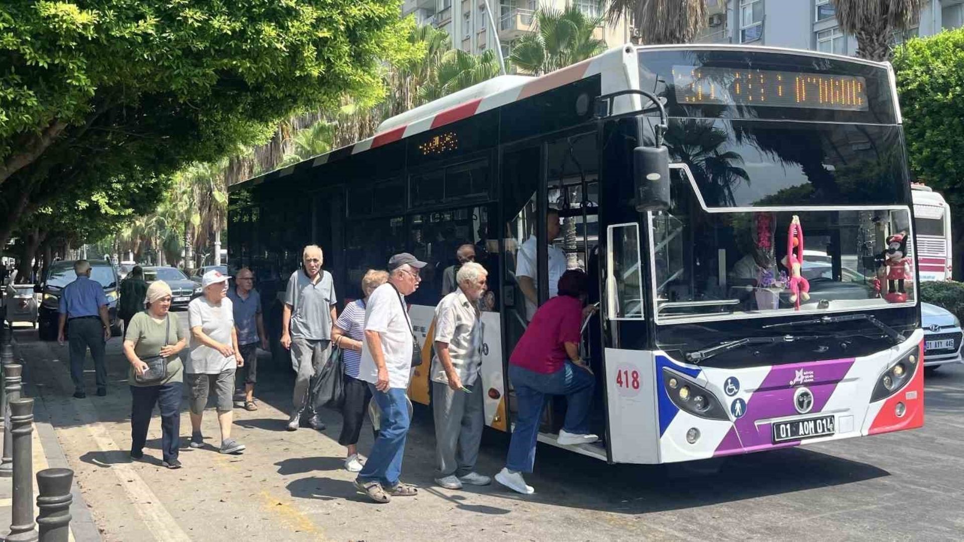 Adana Toplu Taşımada Klima Sorunu Yaşanıyor (2)