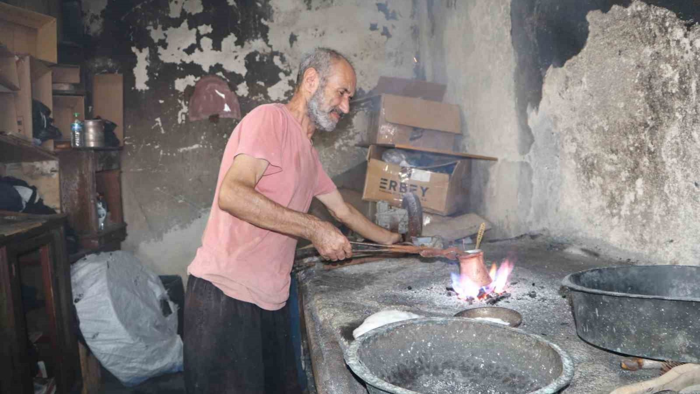 Adana'da Kalaycılık Mesleği Yaşatılıyor (1)
