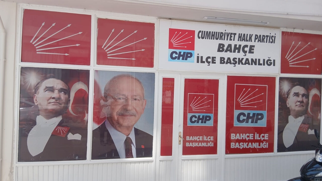 Chp Bahçe İlçe Başkanlığı Binası Yenilendi