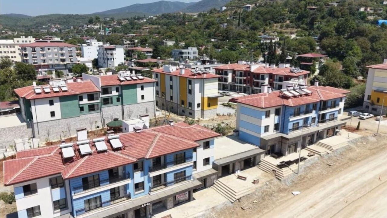 Depremin İzleri Siliniyor! Hasanbeyli Adeta Yeniden Kuruldu (2)
