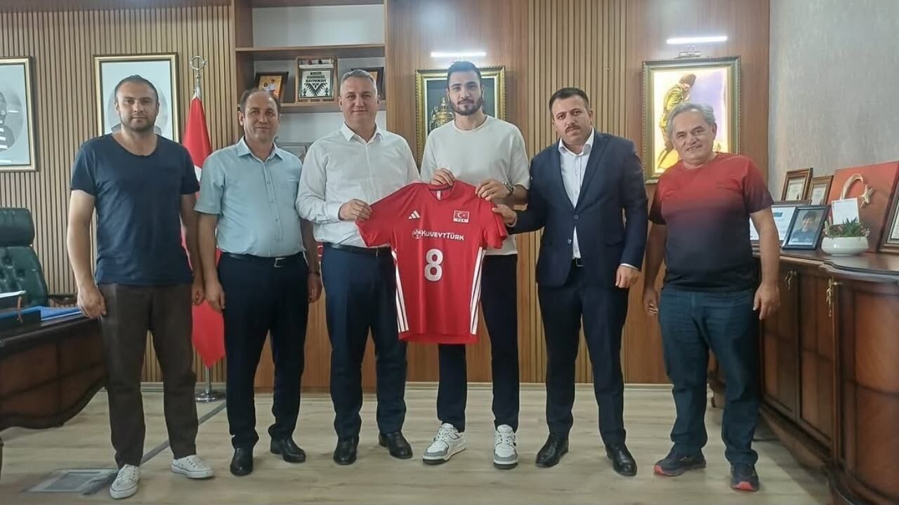 Galatasaray'ın Yıldızı Düziçi'nde! (1)