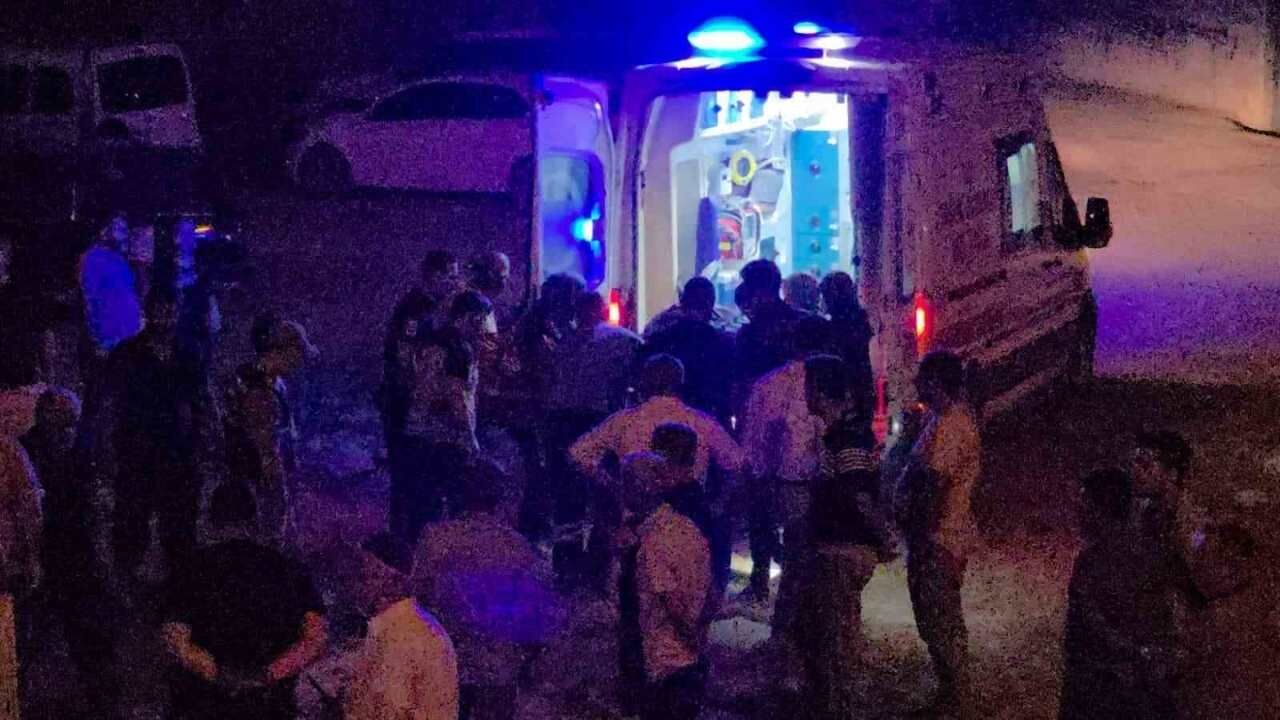 Hatay Hassa Gaziantep Kara Yolunda Kaza Meydana Geldi (2)