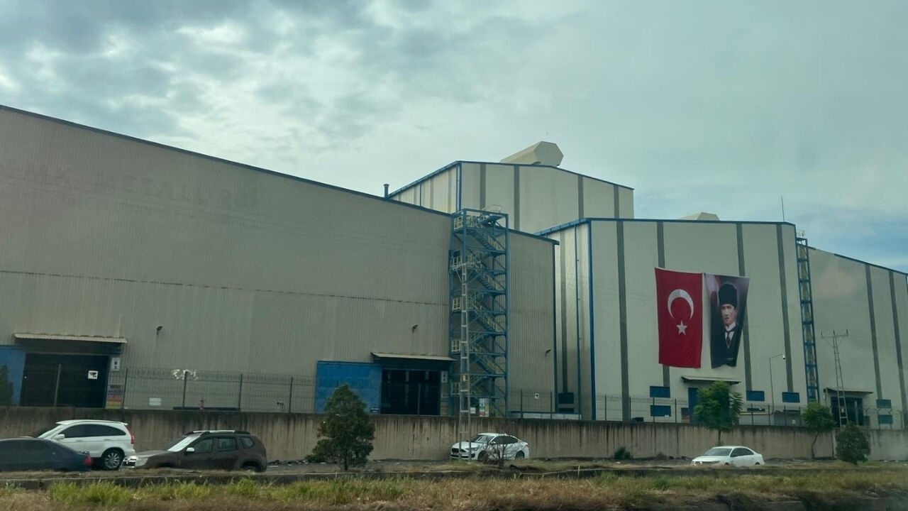 Hatay'da Bulunan O Fabrikanın Milli Duruşu İlgi Odağı Oldu (2)