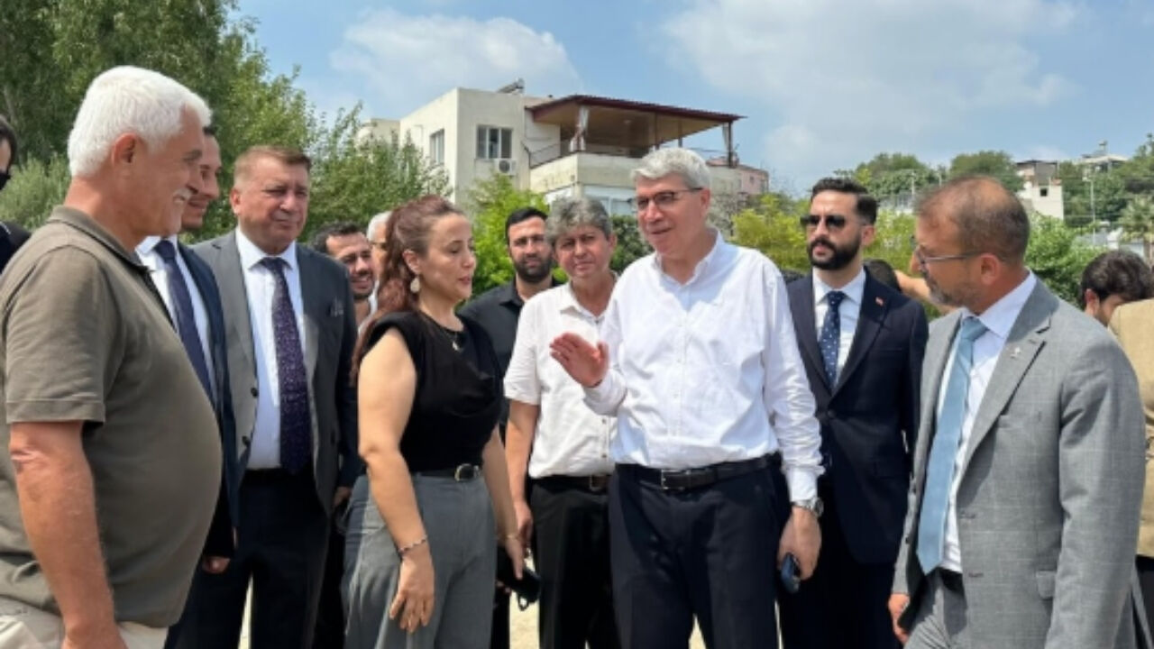Milletvekili Seydi Gülsoy Kadirli Vergi Dairesi İnşaatını İnceledi (2)