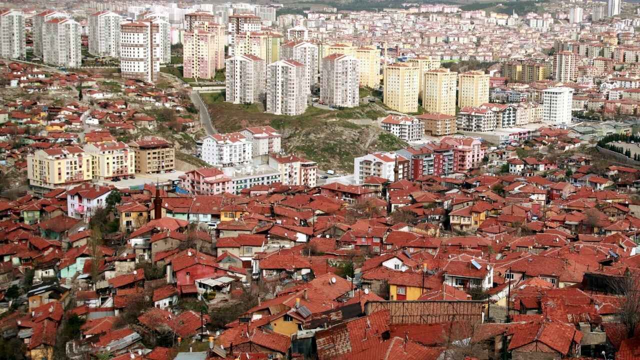 Mimarlar Odası Adana Şube Başkanı Canan Aksu (3)