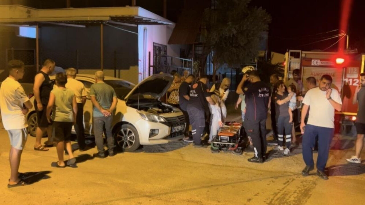 Ortalık Savaş Alanına Döndü! Kadirli'deki Feci Çarpışmada 3 Yaralı!