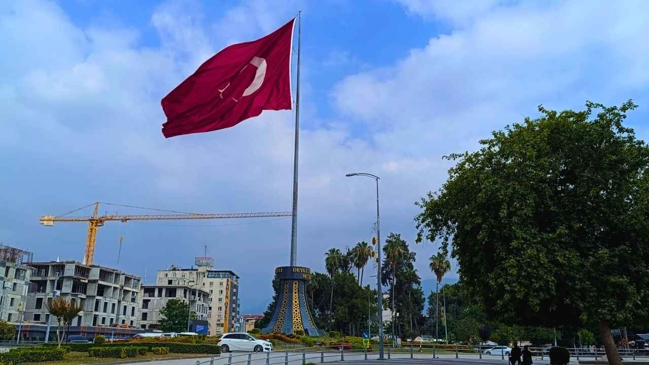 Osmaniye Devlet Bahçeli Meydanı (4)
