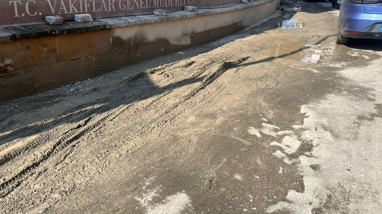 Osmaniye Hacıosman Mahallesi’nde Yol Çilesi