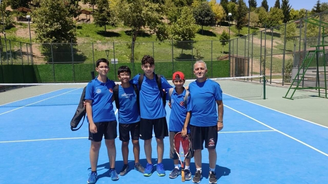 Osmaniye Tenis Takımı Yarı Finalde! (2)