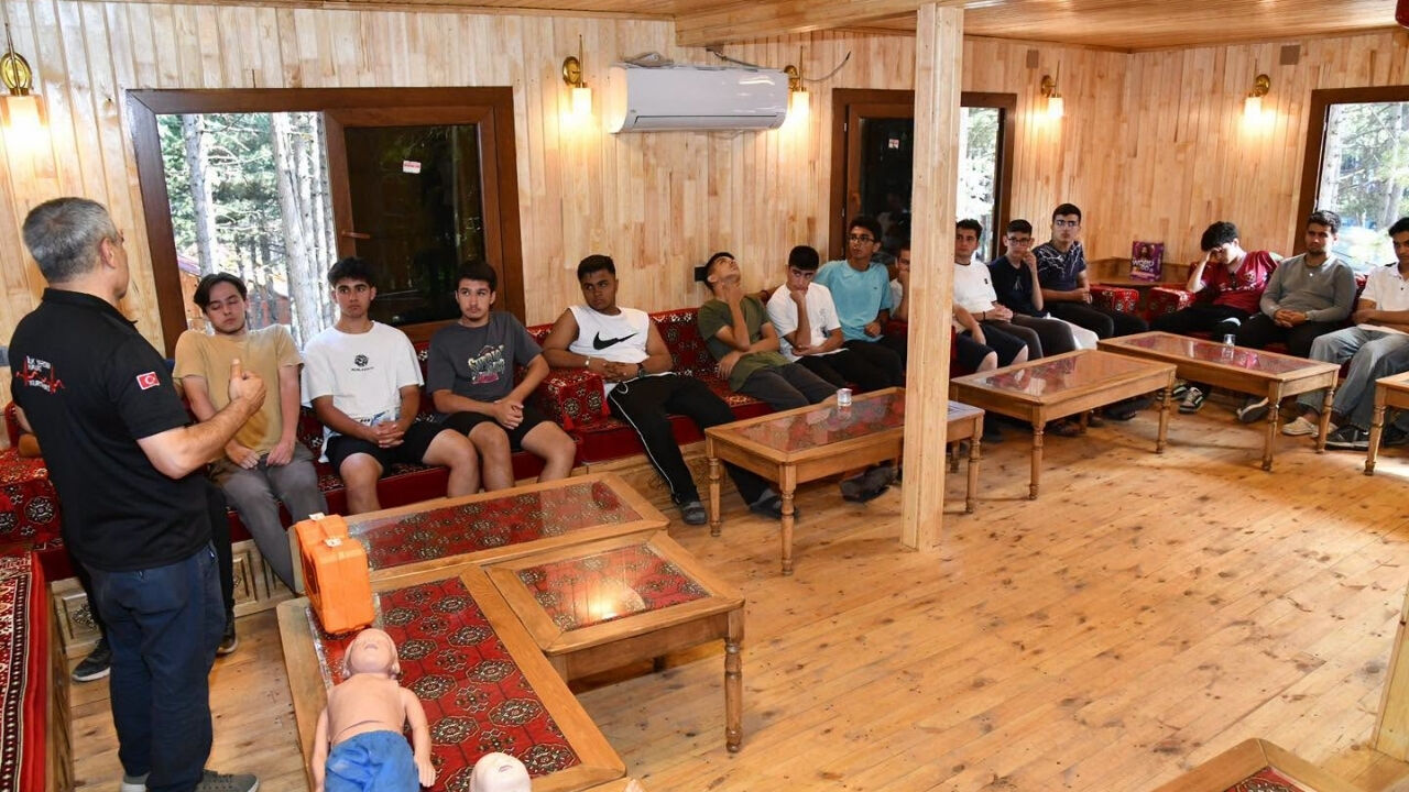 Osmaniye Zorkun Gençlik Kampı'nda Renkli Görüntüler (3)