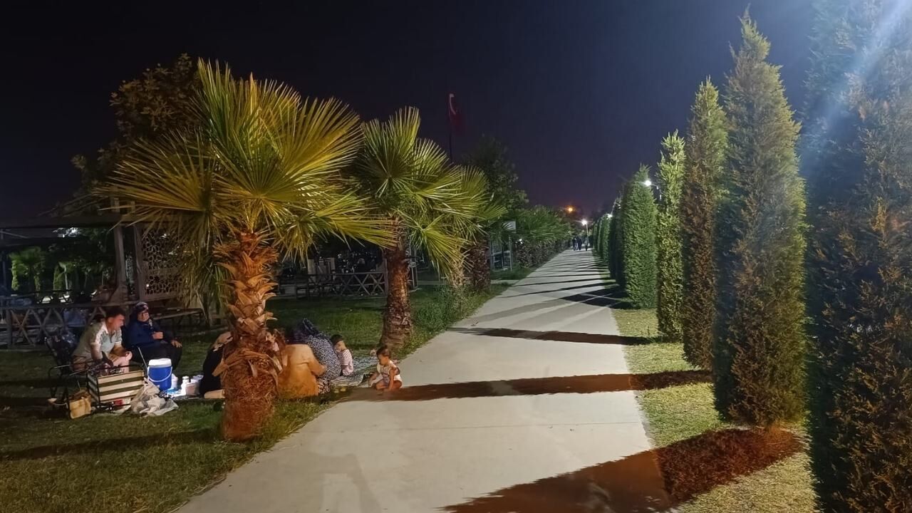 Osmaniye'de Akşamları Tercih Doğa Park'taki Lezzet Kuyruğu Oldu! (2)