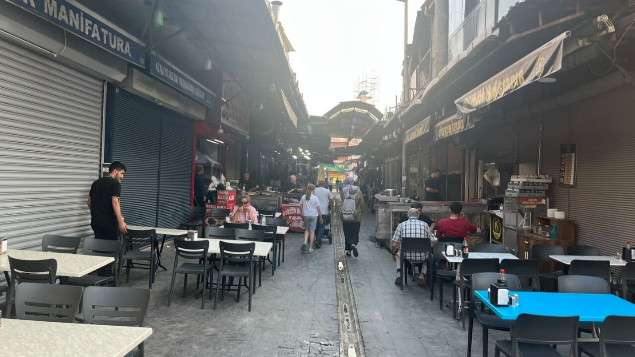 Osmaniye’deki Bu Yer Sabah Başka, Akşam Bambaşka! (2)