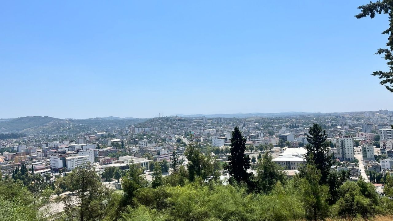 Sülemiş Tepesi’ndeki O Salıncak Kadirli Manzarasına Karşı Adrenalin Sunuyor! (3)