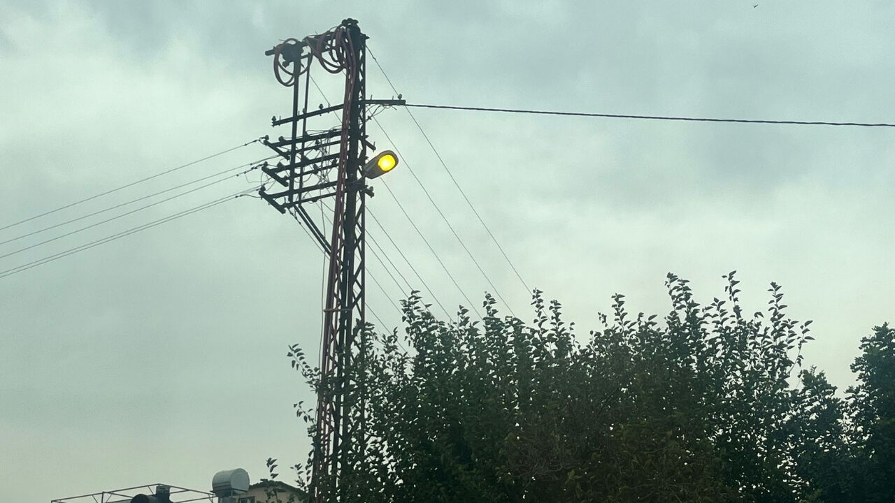 Toprakkalede Saat 11De Sönmeyen Sokak Lambaları