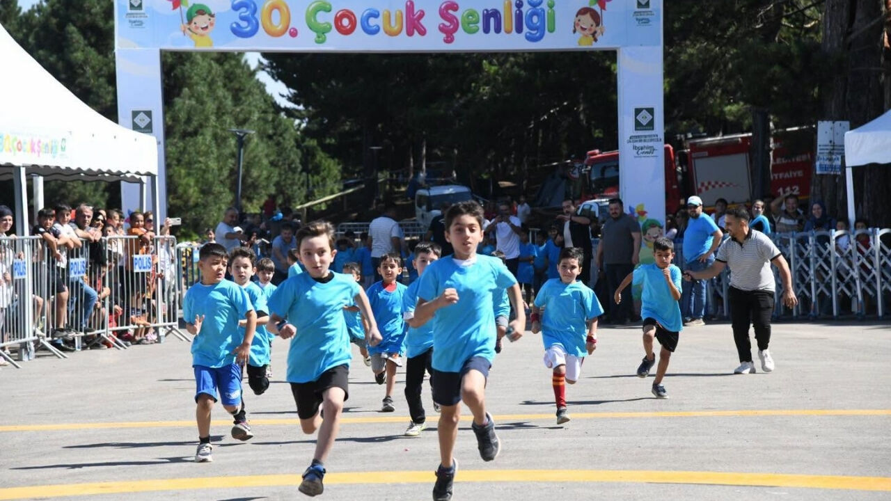 Zorkun Yaylası'nda Unutulan Sokak Oyunları Yeniden Canlandı