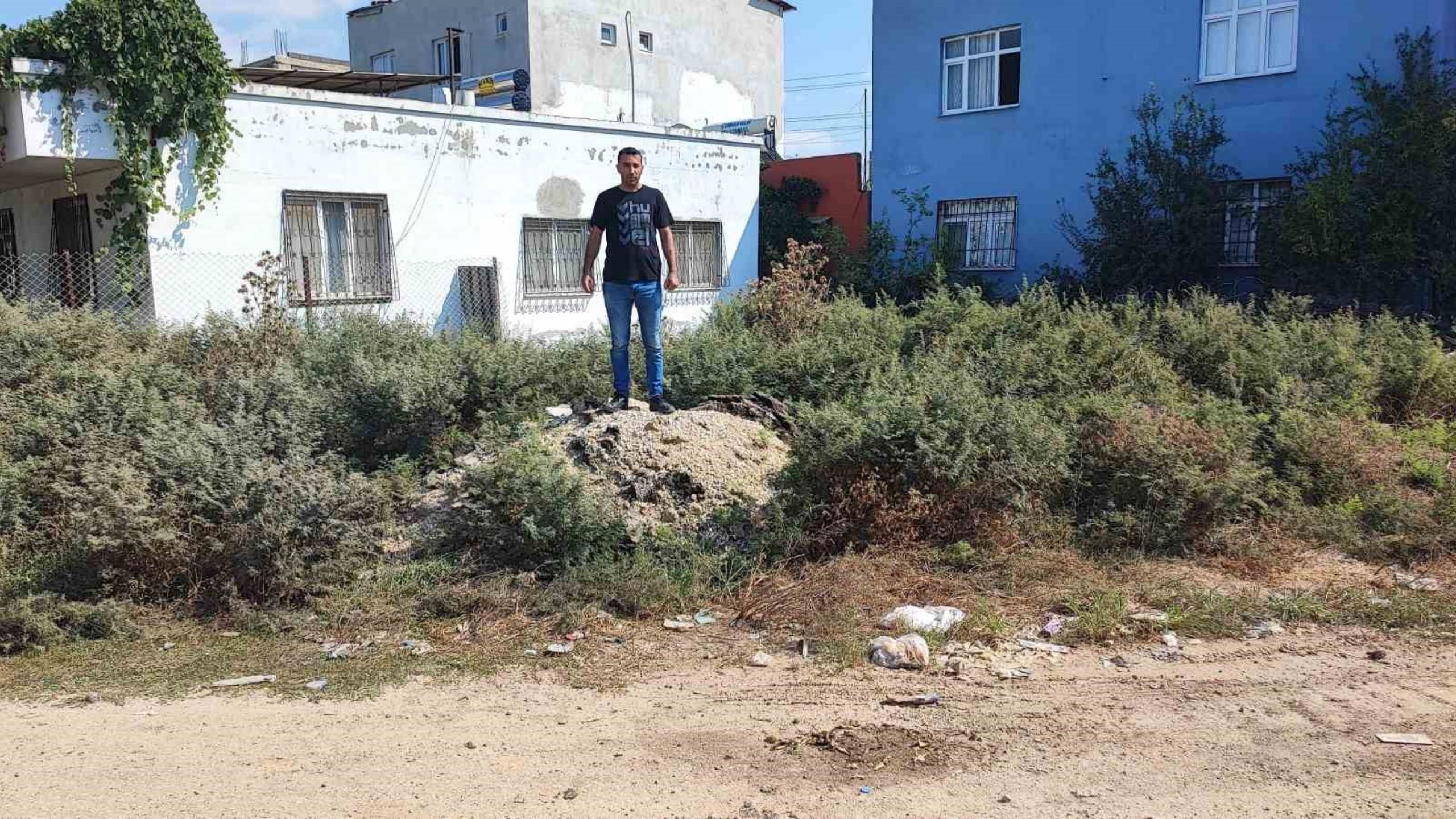 Adana Küçükdikili Mahallesindeki Asfalt Atıkları Neden Kaldırılmadı (2)