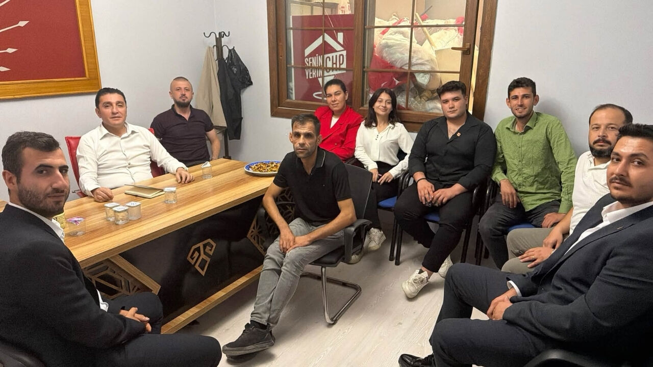 Chp Gençlik Kolları'ndan Osmaniye'ye Ziyaret (4)