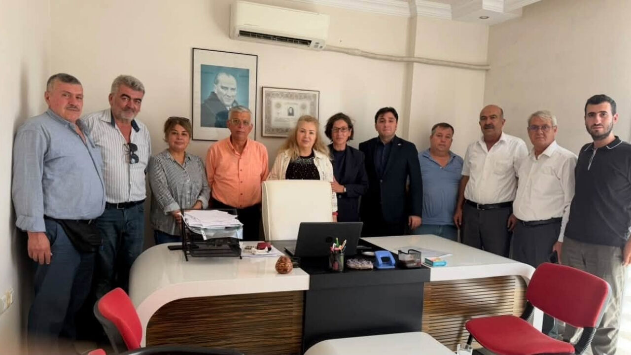 Chp Osmaniye İl Başkanı Rıza Tekerek'ten Kadirli'de Temaslar (5)