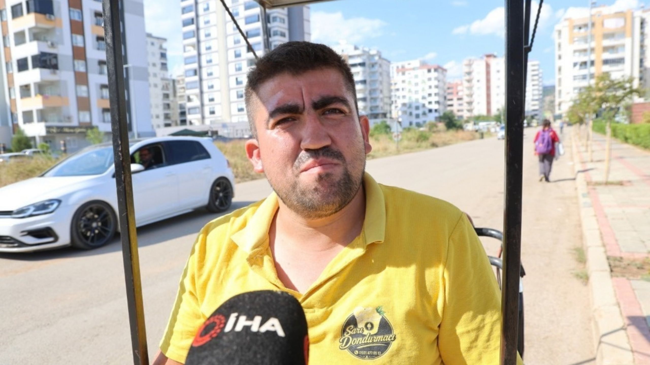 Dondurma Sattığı Motosikletine Güneş Paneli Taktırdı (2)