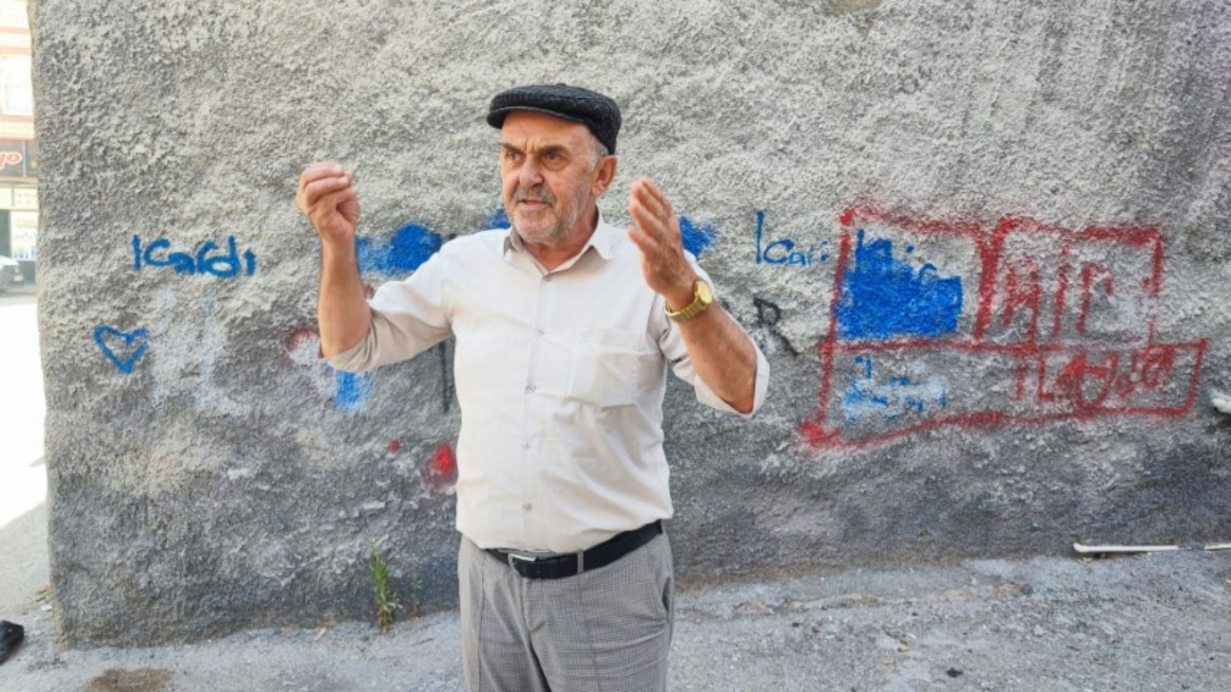 Ev Sahipleri Ve Mahalle Sakinleri Hırsızları Kaçarken Takip Etti (2)