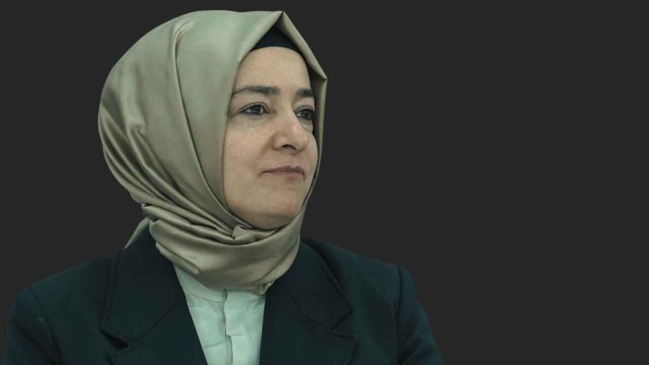 Fatma Betül Sayan Kaya (6)