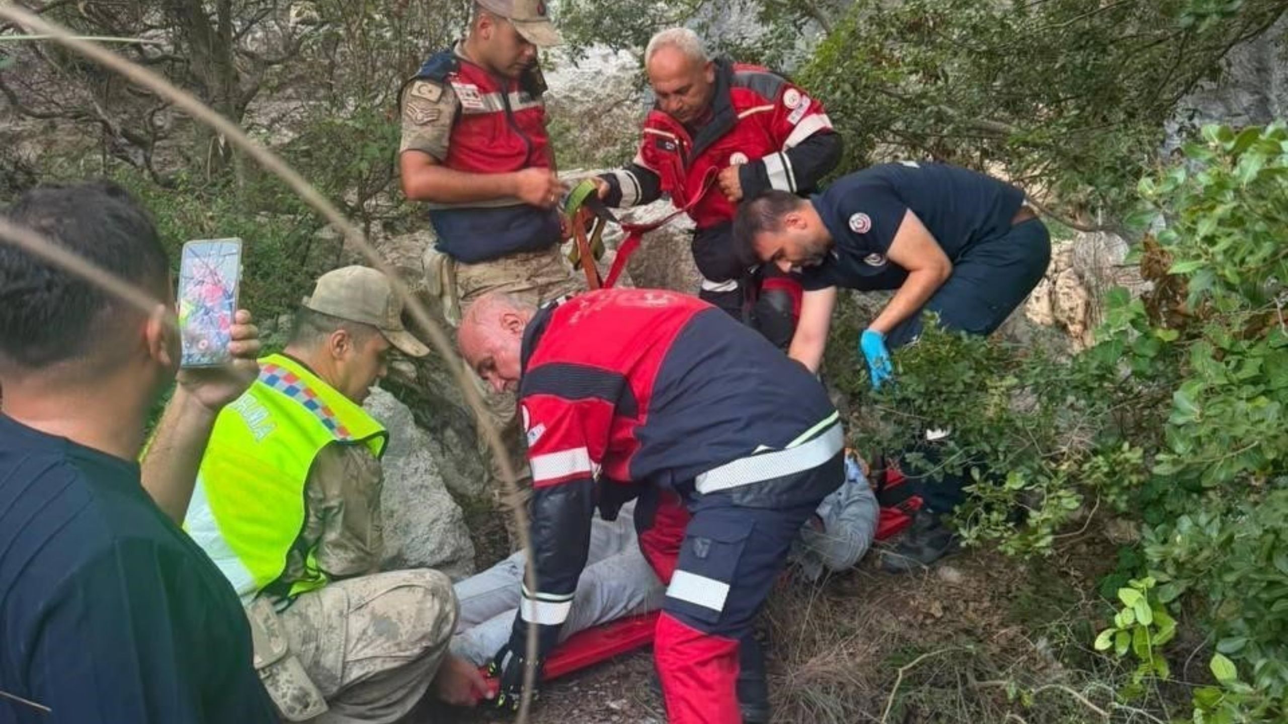 Hatay Samandağ Titus Tüneli'nde Mahsur Kalan Genç Kayboldu (1)