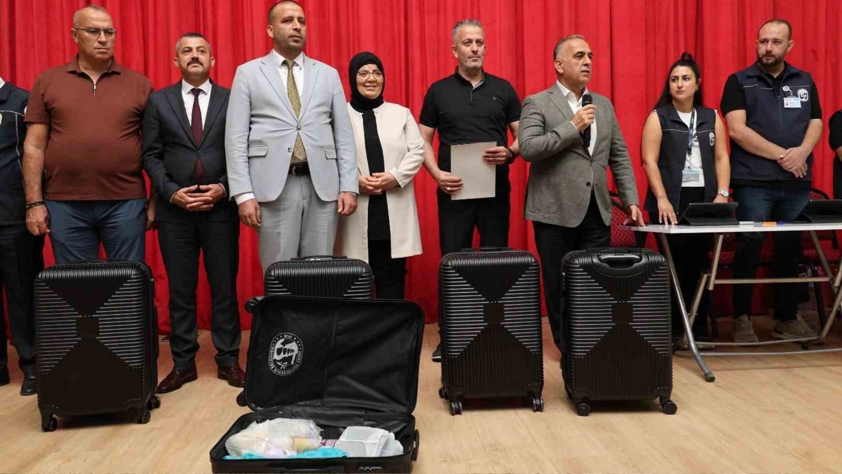 Hbb’den Üniversite Öğrencilerine Bavul Ve Ulaşım Desteği (1)