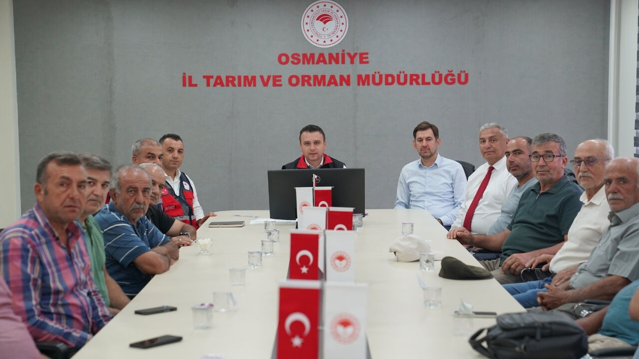 İl Müdürü Kolabaş İmzayı Attı, Osmaniyeli Çiftçi Nefes Aldı (2)
