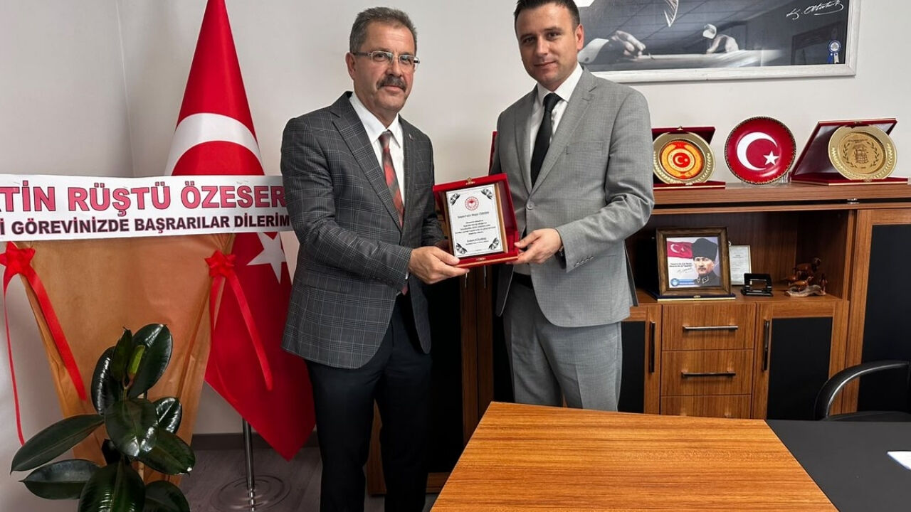 Kadirli İlçe Tarım'da Uzun Yıllar Sonra Beklenen Nöbet Değişimi! (2)