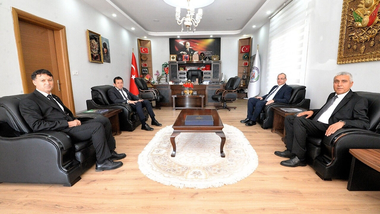 Meb Genel Müdürü Arslantaş'tan Osmaniye Bahçe'de Eğitim Temasları (3)