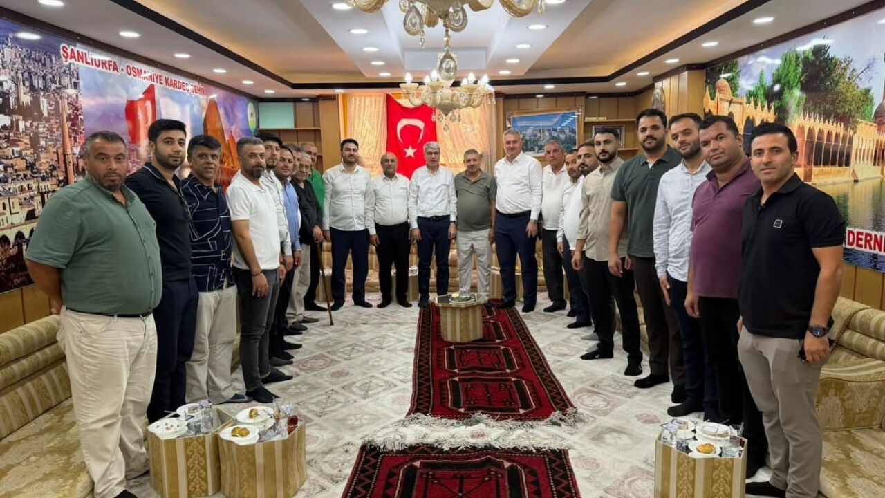 Milletvekili Seydi Gülsoy'dan Osmaniye Urfalılar Derneği'ne Ziyaret (2)