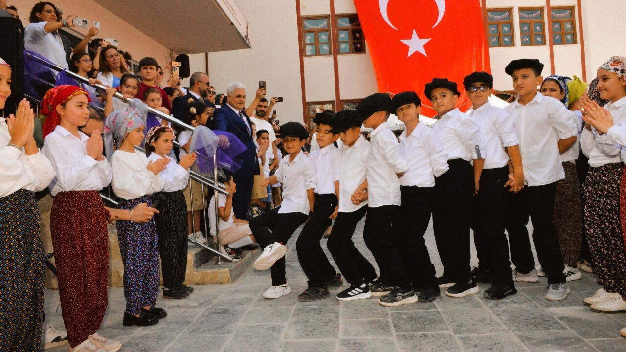 Osmaniye 7 Ocak İlkokulu'nda İlk Ders Zili Çaldı (3)