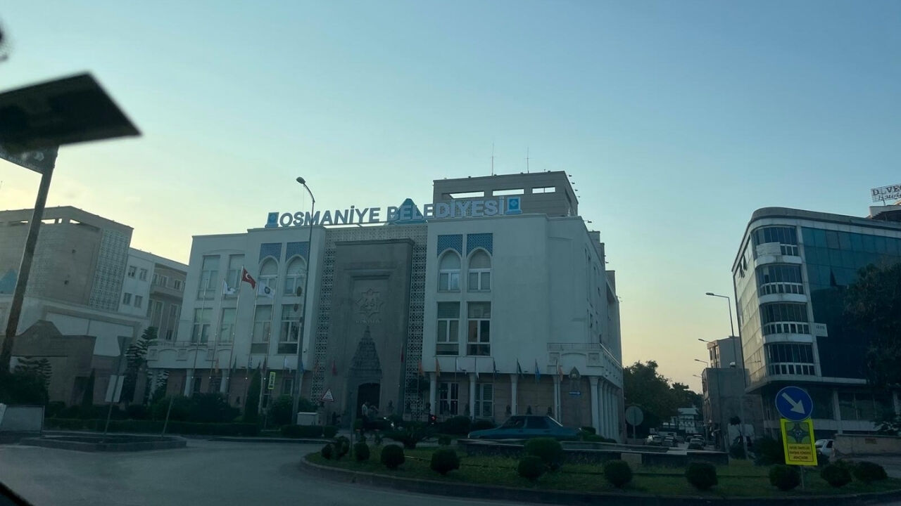 Osmaniye Belediyesi'nden '105 Milyon Tl'lik İtfaiye Aracı' İddialarına Yanıt (1)