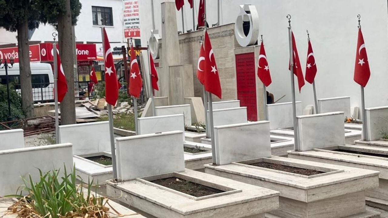 Osmaniye Büyük Camii Şehitlik (2)