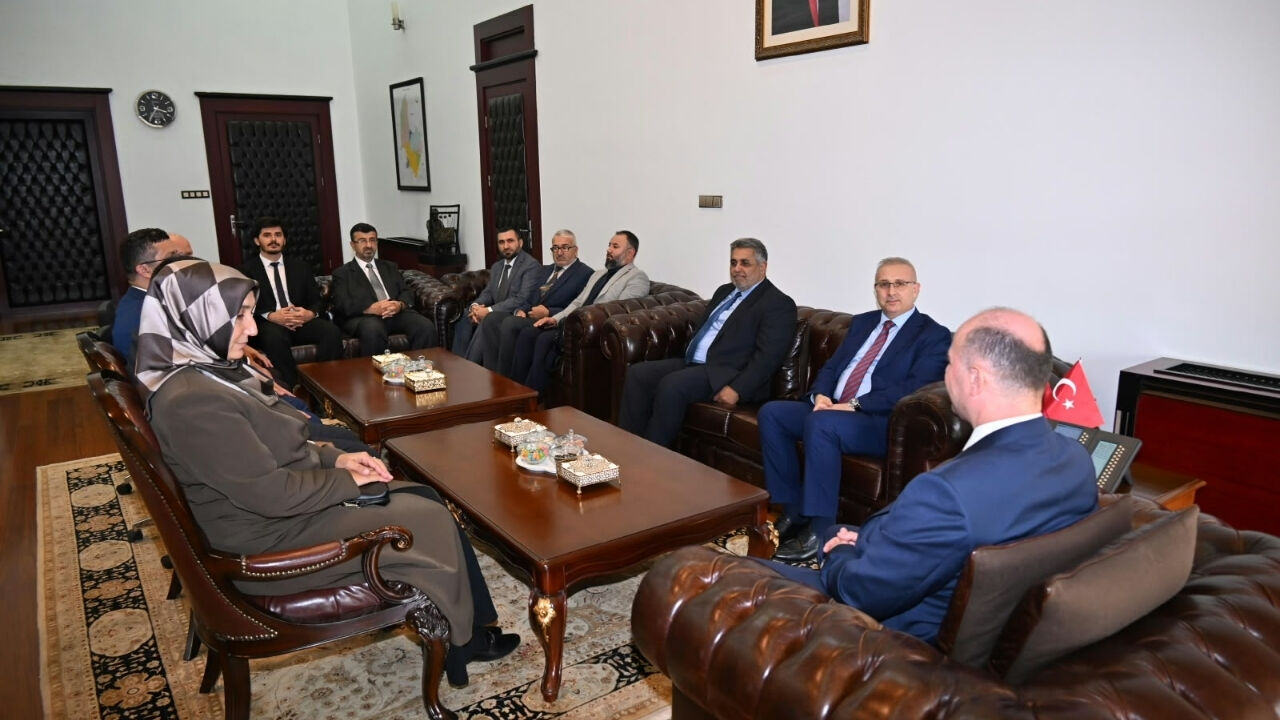 Osmaniye Müftülüğünden Vali Serdengeçti’ye Makam Ziyareti