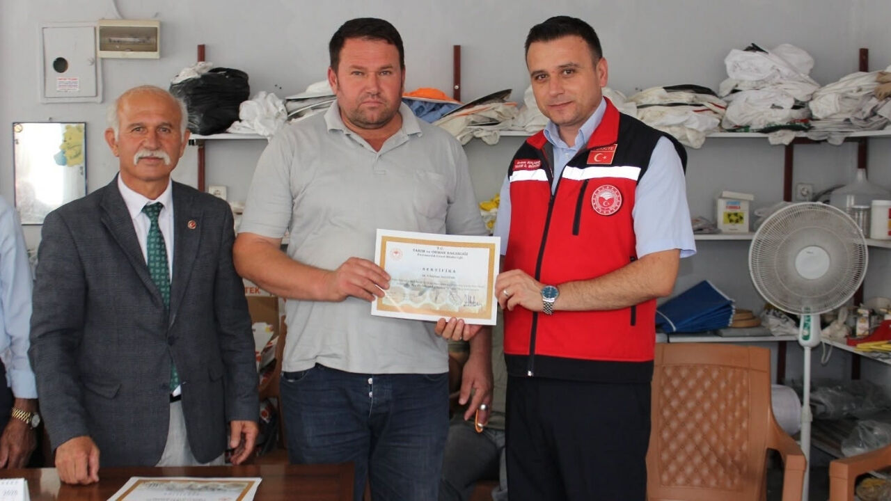 Osmaniyeli Bal Üreticileri Artık Kendi Ana Arılarını Yetiştirecek