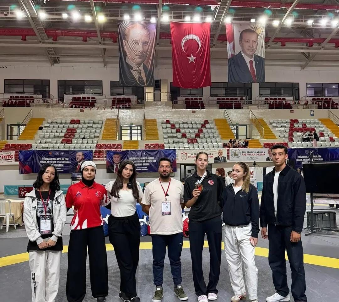 Osmaniyeli Taekwondocular Sivas’ta Dereceye Girdi!