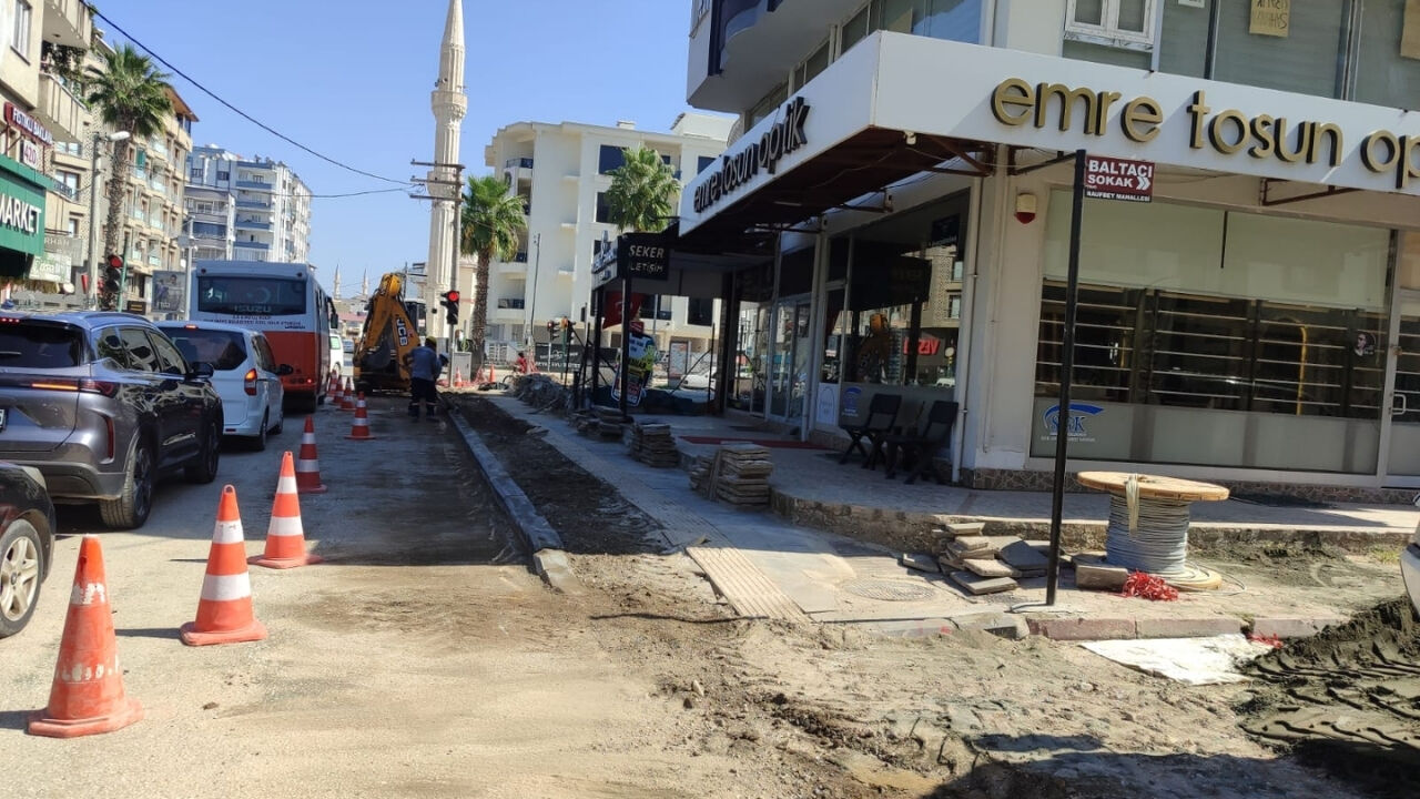 Osmaniye'nin En İşlek Güzergahında 2. Etap Mesaisi Başladı (1)