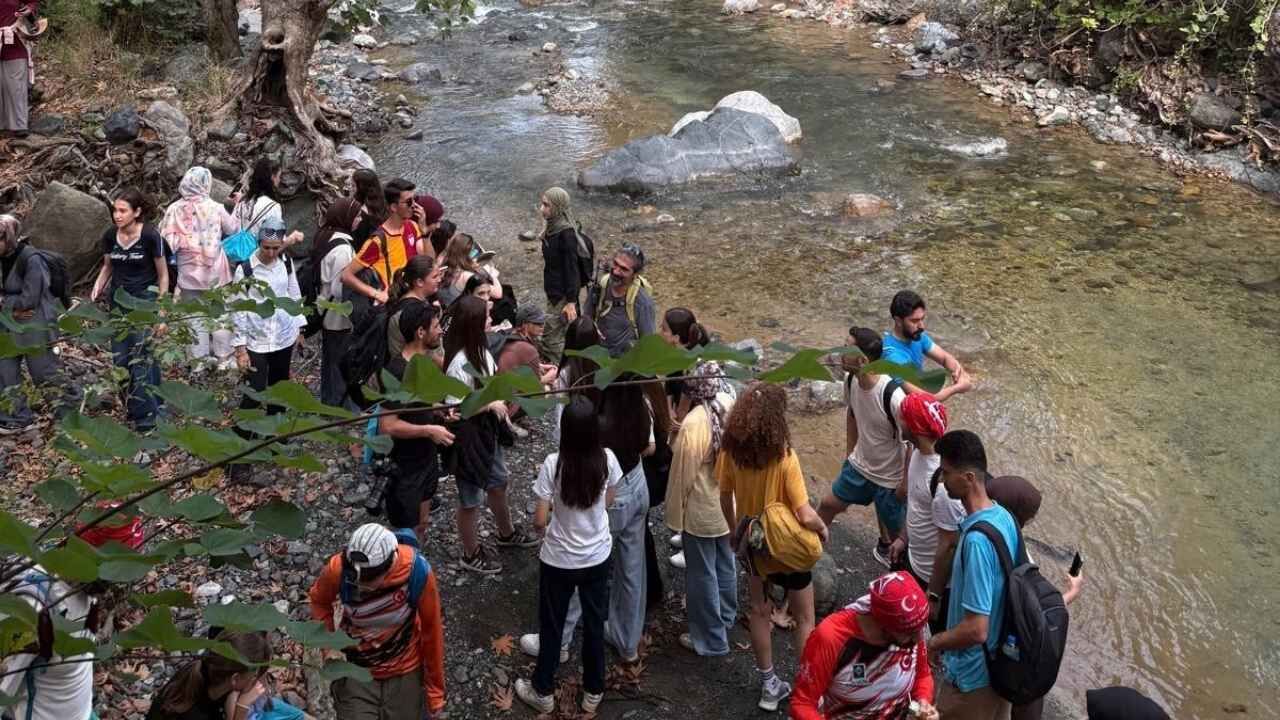 Sarı Su Şelalesi Gezi Okü Kız Öğrenci Yurdu (4)