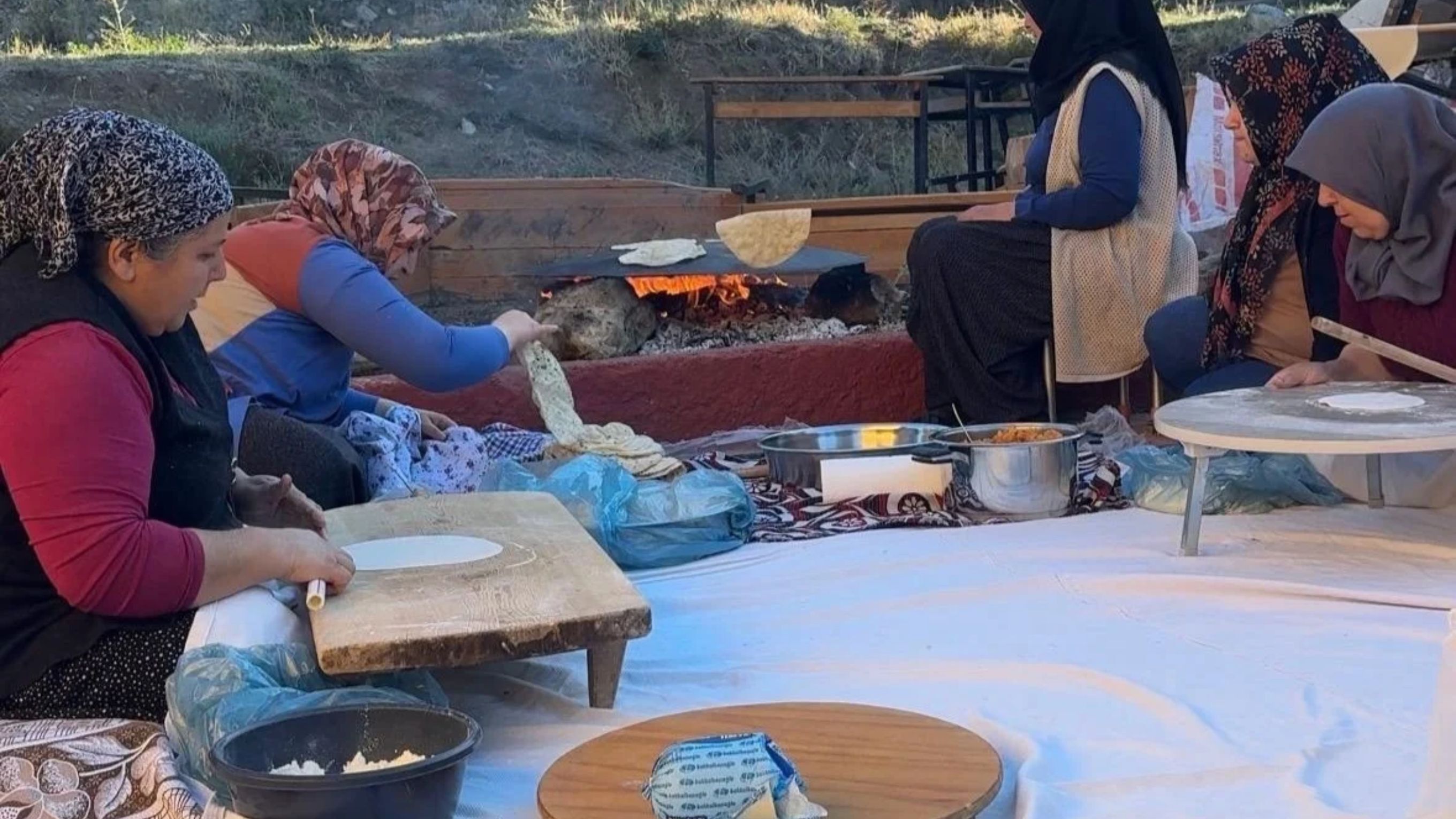 Adana Pozantı'daki Okul Bahçesinde Hangi Ürünler Yetiştirildi