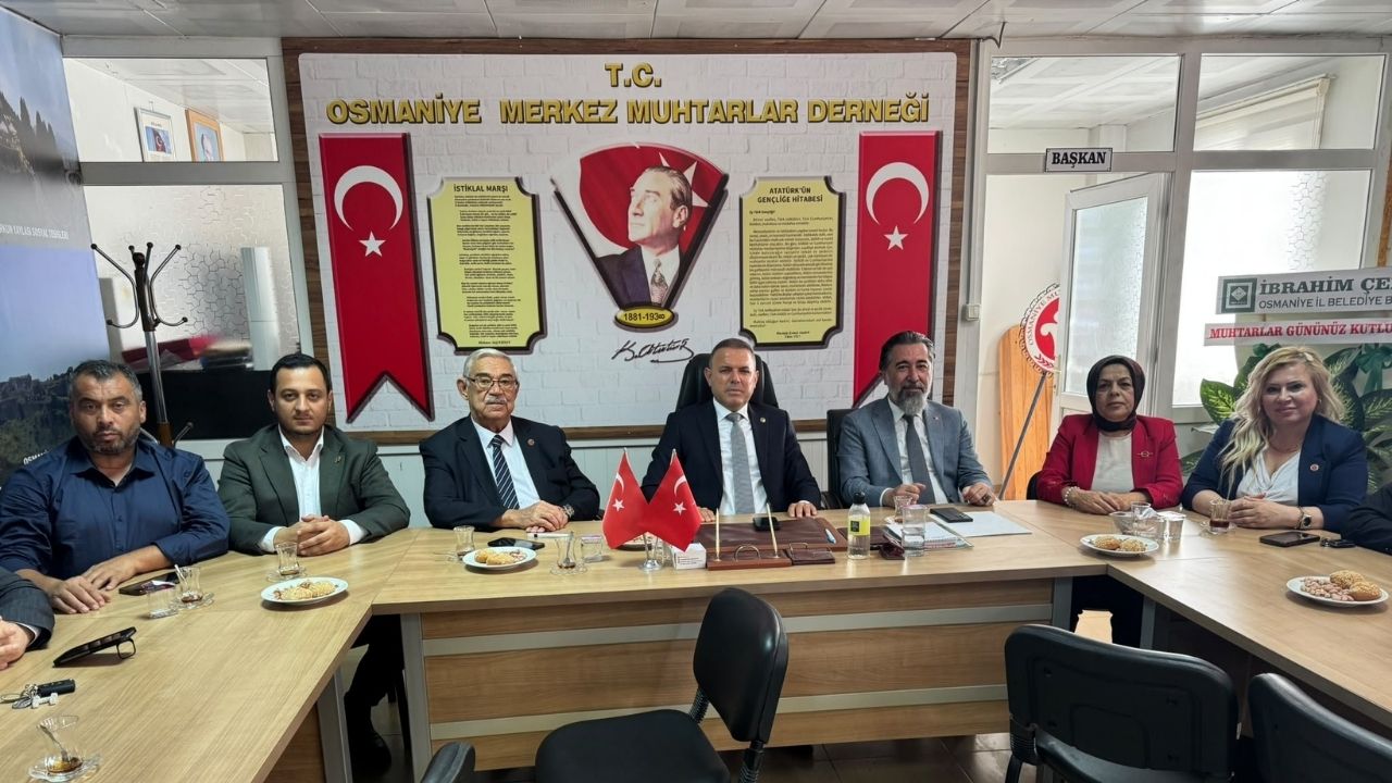 Ak Parti Osmaniye, Gönül Köprüsünün Mimarı Muhtarları Unutmadı!