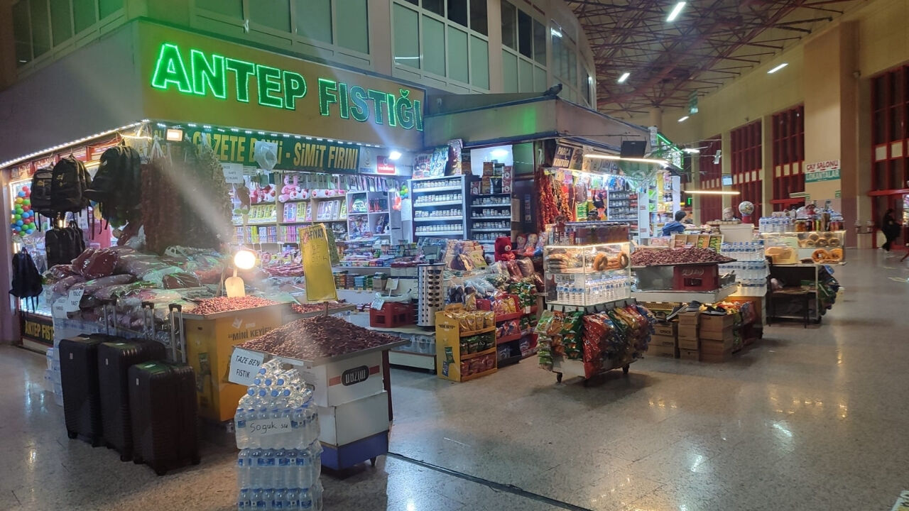 Gaziantep Büyükşehir Belediyesi Otogarında Karnınızı Doyurmanın Ücreti Belli Oldu! (2)