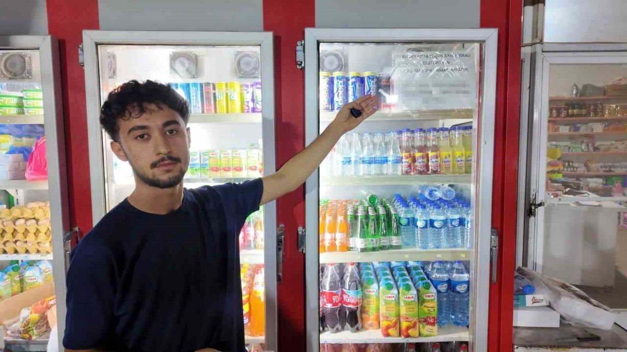 Genç Esnaf İsrail Menşeli Ürünleri Satmama Kararını Aldı (2)