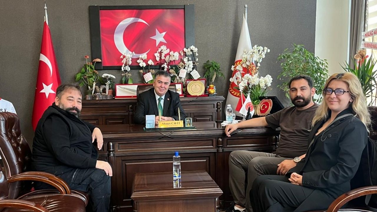 Hasret Gazetesi'nden İl Genel Meclisi Başkanı Ahmet Cavit'e Ziyaret (1)
