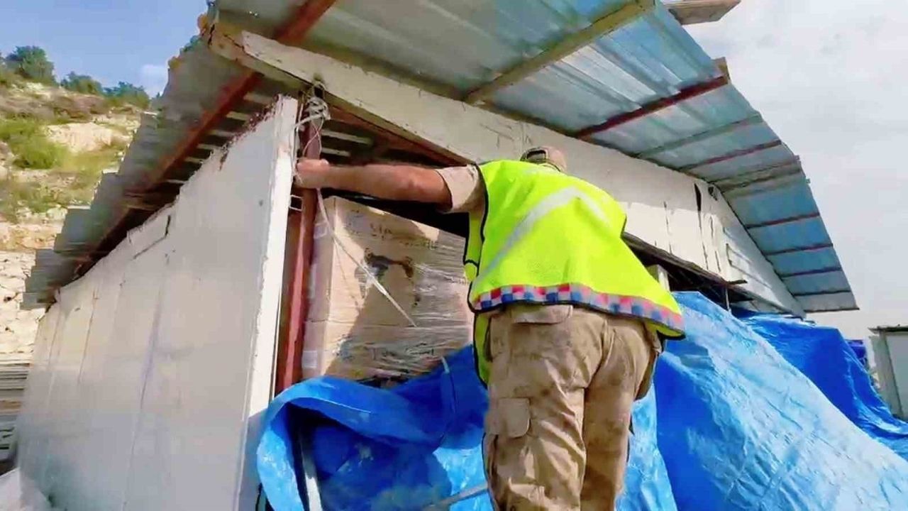 Hatay'da 400 Klima Ünitesini Çalan Şebeke Nasıl Yakalandı
