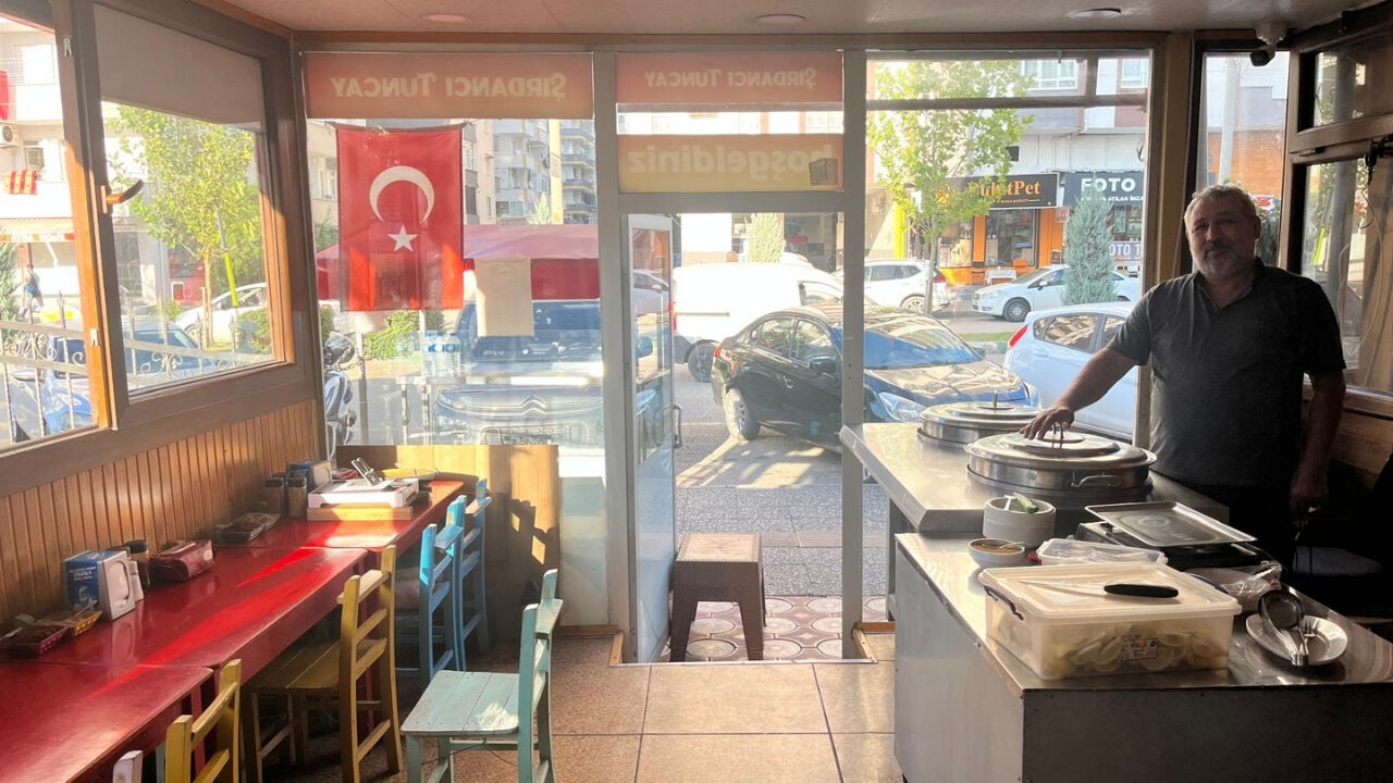 Herkes Etiket Değiştirirken Osmaniye’deki O Esnaf Fiyatları Dondurdu (2)