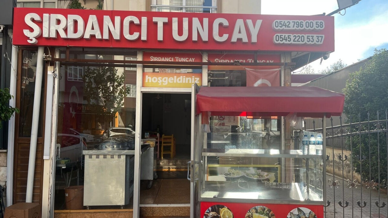 Herkes Etiket Değiştirirken Osmaniye’deki O Esnaf Fiyatları Dondurdu (7)